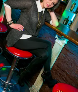 Анкета массажистки Александра - Фото 1, район Хорошёво-Мнёвники, 28 лет, №1417