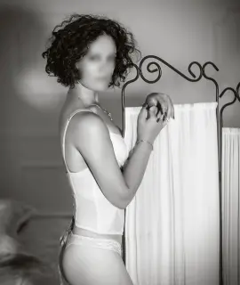 Анкета массажистки Светлана - Фото 1, метро Митино, 33 года, №1497