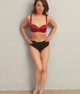 Анкета массажистки Виктория  - Фото 1, метро Аэропорт, 34 года, №1840