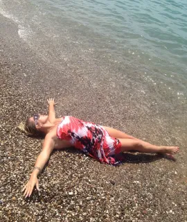 Анкета массажистки Вика - Фото 1, метро Багратионовская, 35 лет, №1862