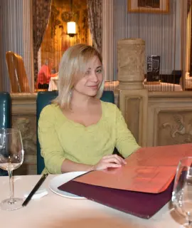 Анкета массажистки Ксения - Фото 1, район Южное Бутово, 25 лет, №1956