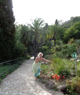Анкета массажистки Виктория - Фото 1, метро Краснопресненская, 37 лет, №1989