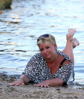 Анкета массажистки Настя - Фото 1, метро Белорусская, 35 лет, №2078